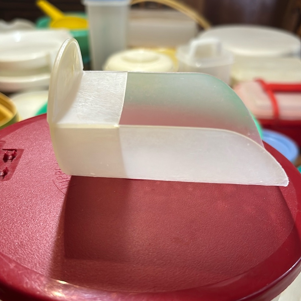 Tupperware Vintage Sugar Scoop